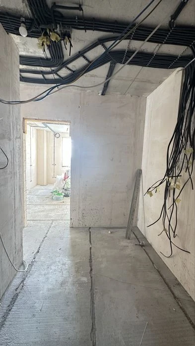 I am selling a spacious apartment in the residential complex "House on Zernovaya" - top-lo