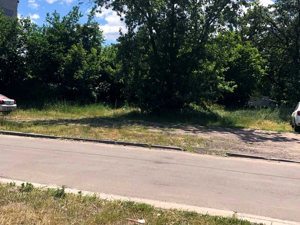 Ділянка. Київ, Чорних Запорожців вул. (Петра Запорожця), 9 д