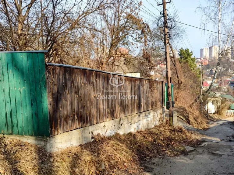 Ділянка. Київ, Парникова вул.