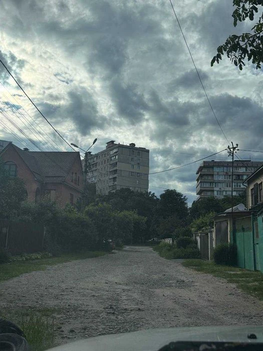 Ділянка 12 соток метро Академмістечко, Біличі! Будинок 133м²
