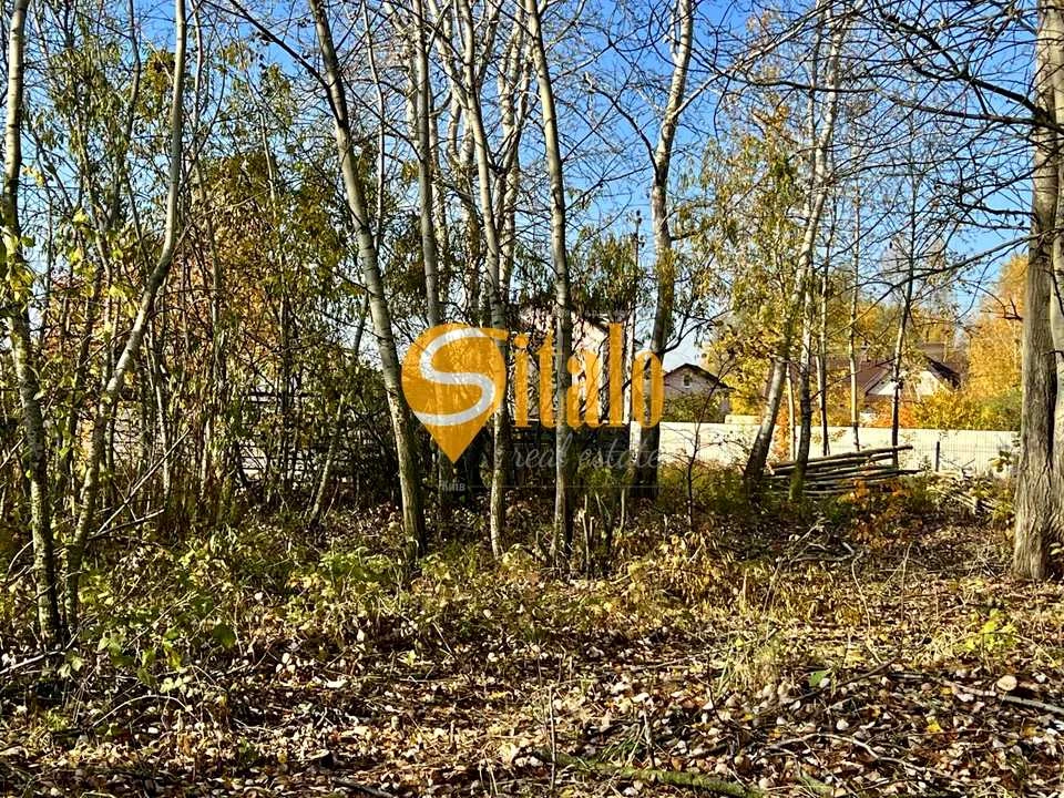 Ділянка. Київ, Прирічна