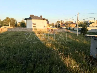 Ділянка. Київ, вул. Михайла Дерегуса