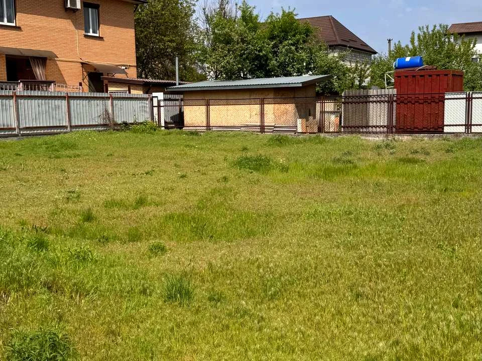 Ділянка. Київ, Мисливська