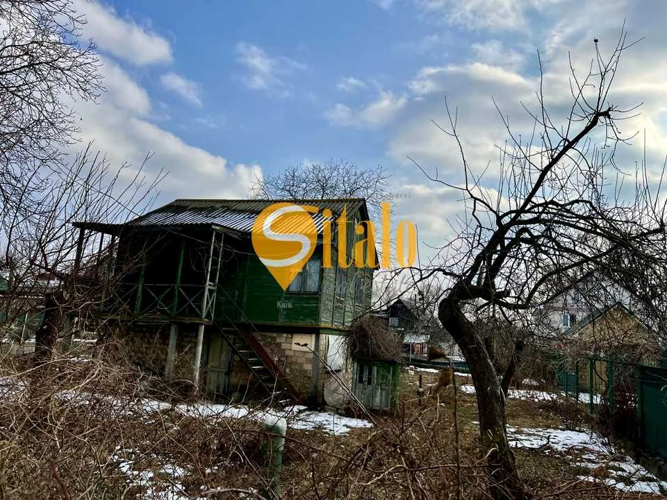 Ділянка. Київ, 92 Садова