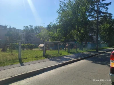 10 соток ДВРЗ Дарниця У лісі пров. Літинський 8  Приватизова