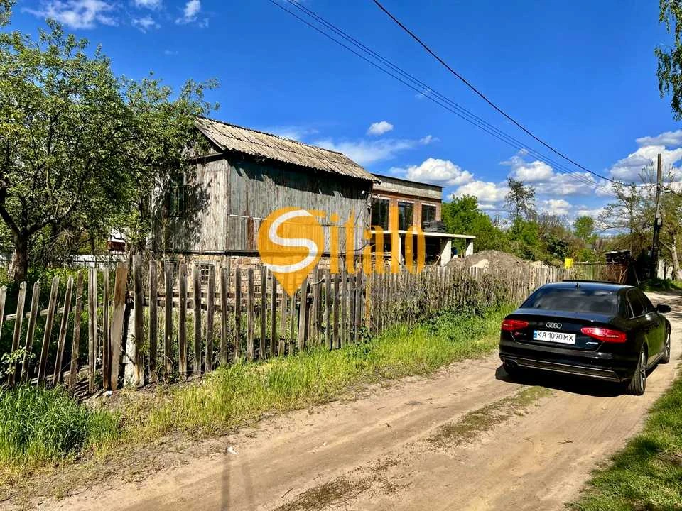 Ділянка. Київ, 79 Садова