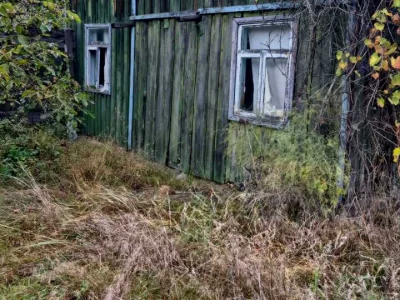 Ділянка. Київ, Острівна вул.