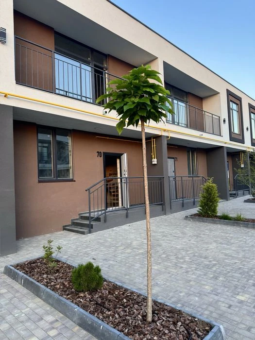 New townhouse 93 m² | 3 rooms | all utilities | rear