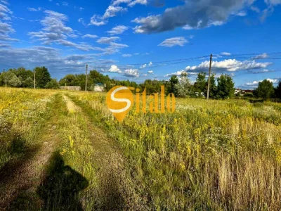 Ділянка. Київ, Прирічна