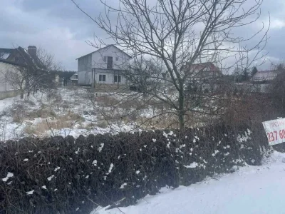 Ділянка. Київ, Риболовецька вул.
