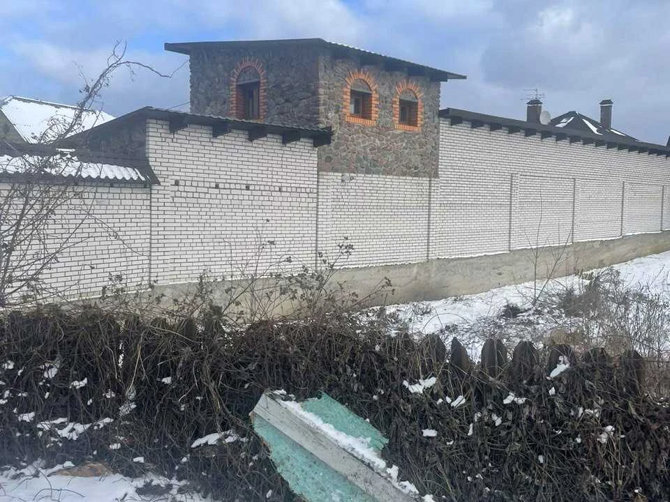 Ділянка. Київ, Риболовецька вул.