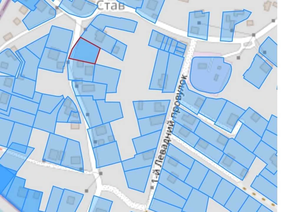 Ділянка. Київ, Левадна вул.