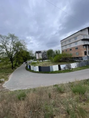 Кутова ділянка вул Райдужна   10 соток