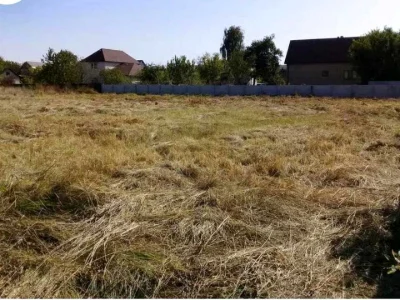 Ділянка. Київ, провулок Толстого