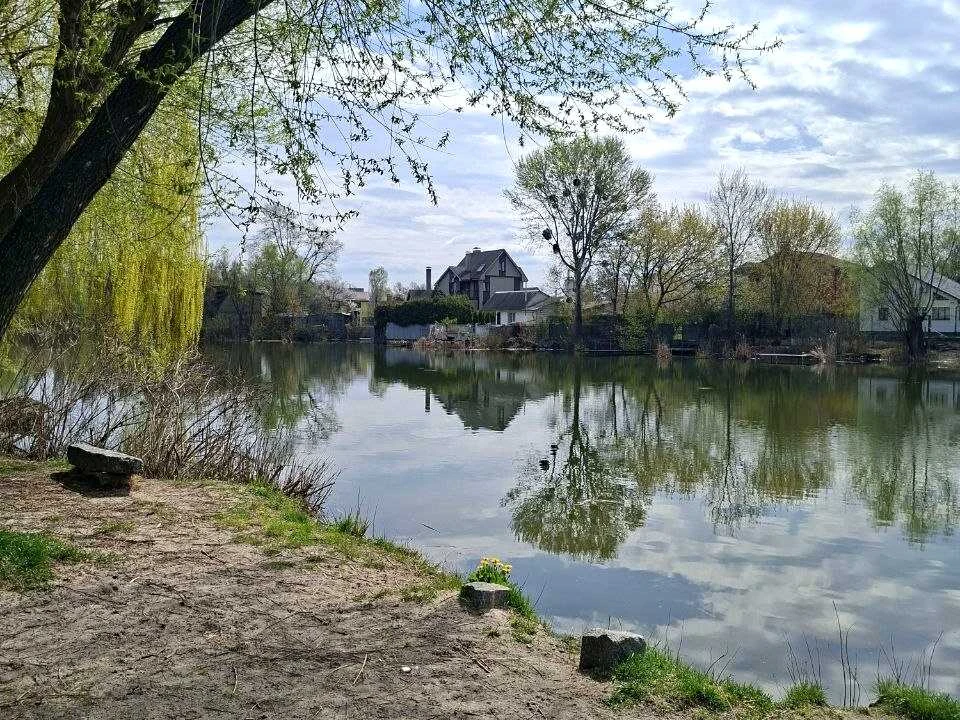 Ділянка. Київ, Садова вул.
