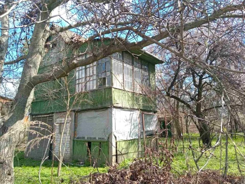 Ділянка. Київ, 167-ма Садова вул.