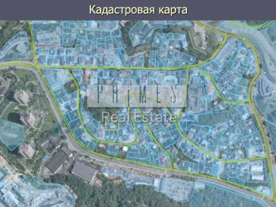 Ділянка. Київ, Редутна вул.
