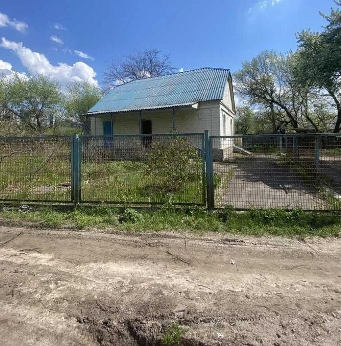 пр-т. БАЖАНА, 14 соток.