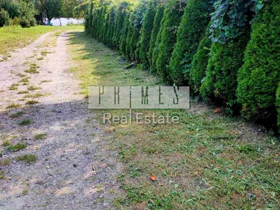 Ділянка. Київ, Тепловозна вул.