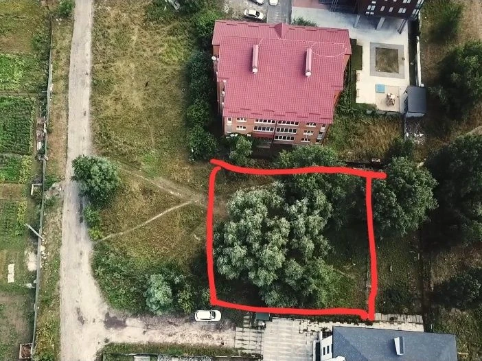 Продаж фасадної  ділянки 10 соток під забудову Троєщина (Рей