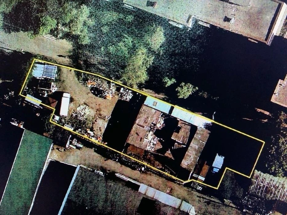 Продаж комерційної ділянки в киеві  Севастопольська площа бу