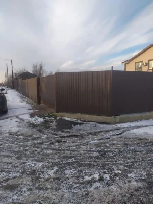 Продам участок  на троєщині