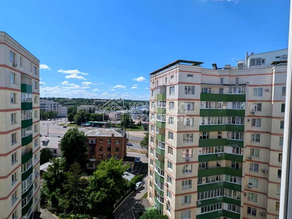 Apartment. Kharkiv, Velyka Panasivska St. (Kotlova), (Budyn