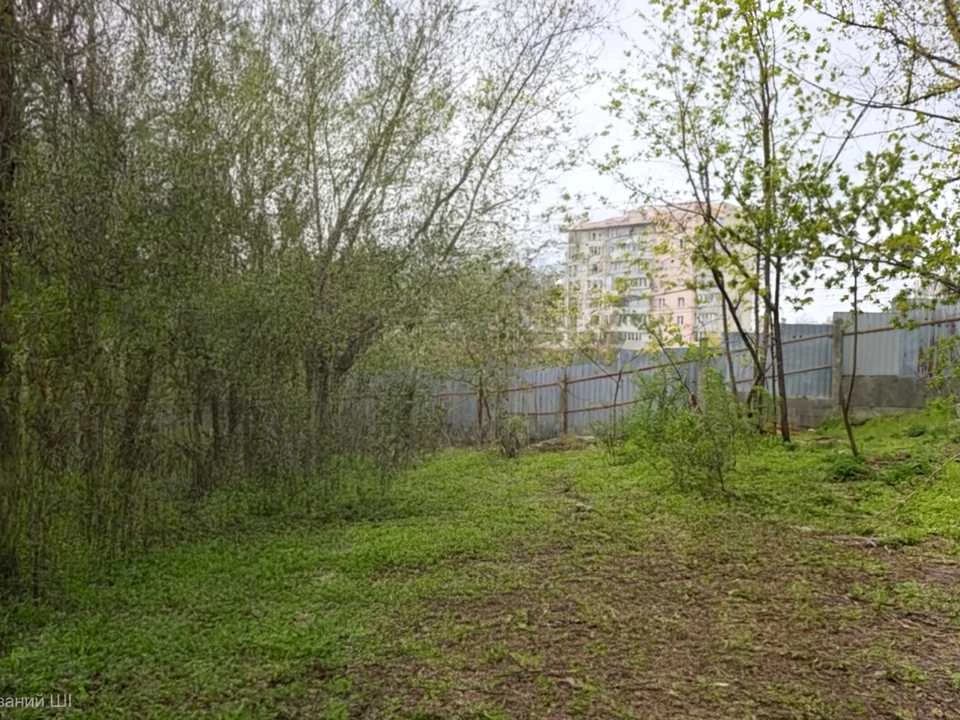 Ділянка. Київ, Западинська вул.