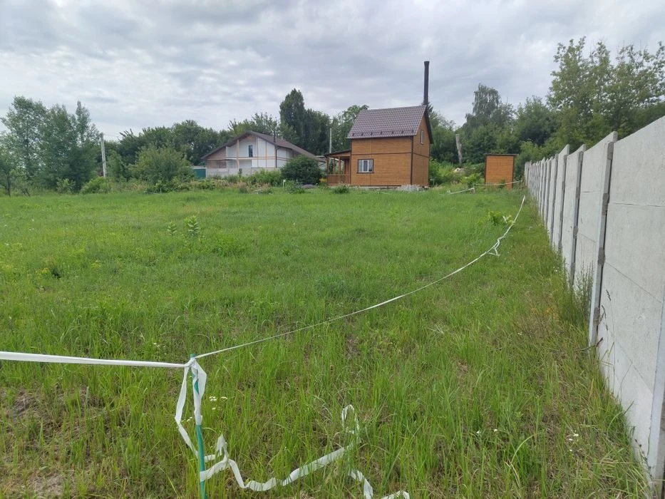 Земельный участок 8 соток, ул. Медовая г. Киев