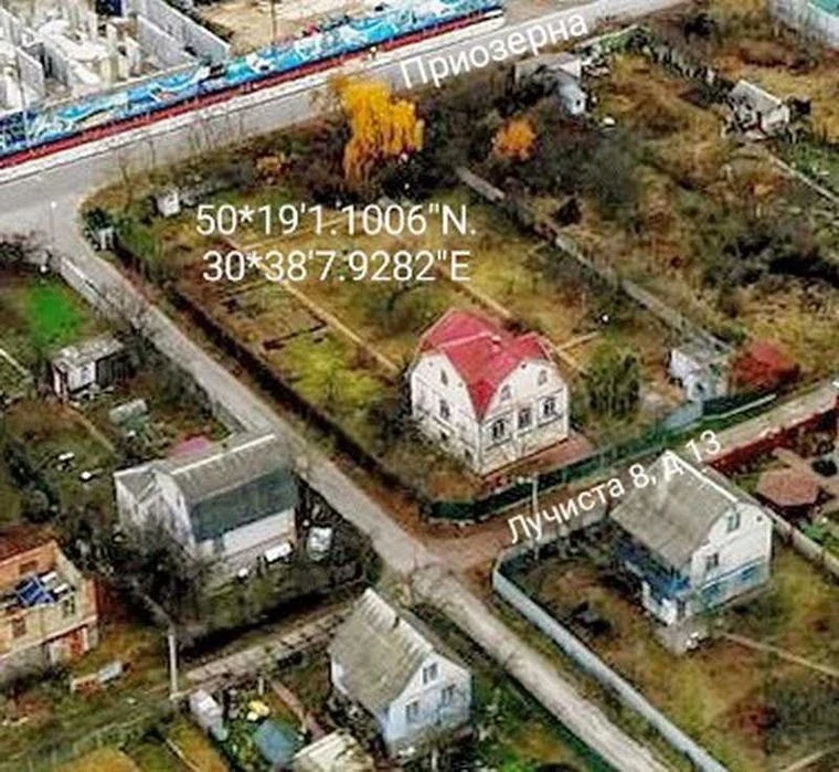 Продаж зем. ділянки 18 сот, на Осокорках біля Дніпра ,вул. Л