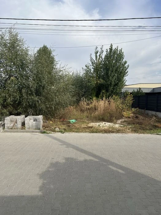 Продам ділянку Жуляни, котеджне містечко (Счастье)