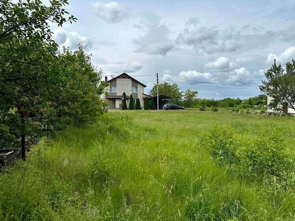 Ділянка. Дніпро, Вишивана вул.