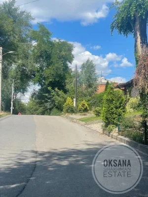 Продам приватизовану ділянку