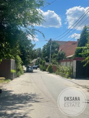 Продам приватизовану ділянку