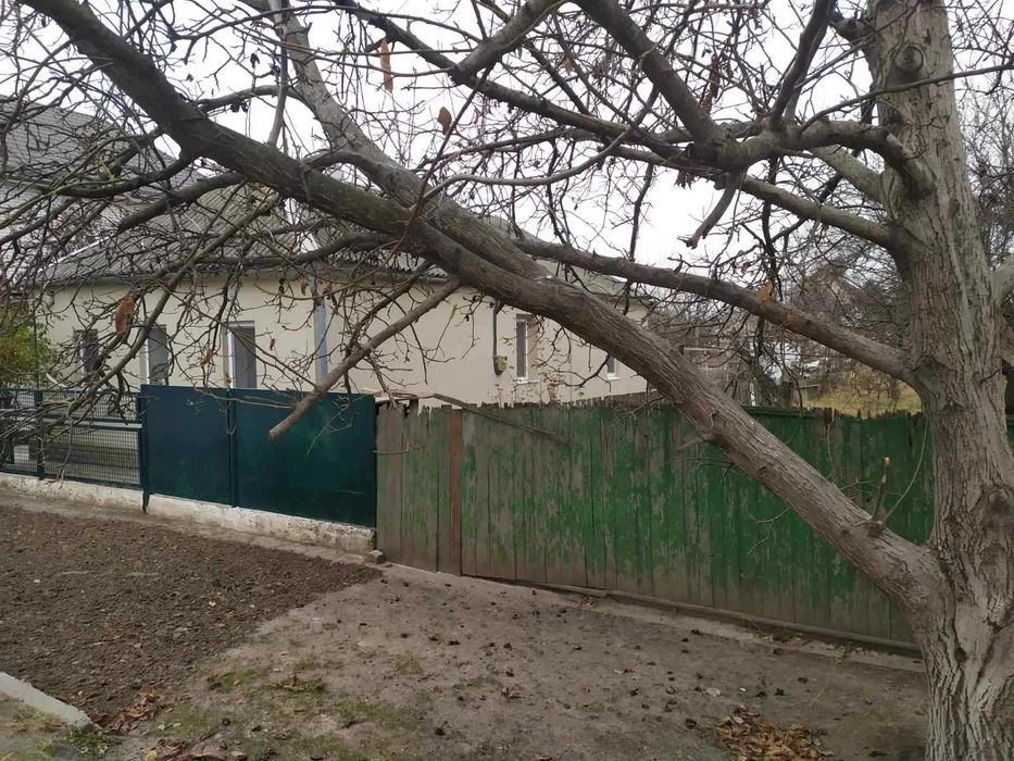 Продам участок 10 соток на Клочко