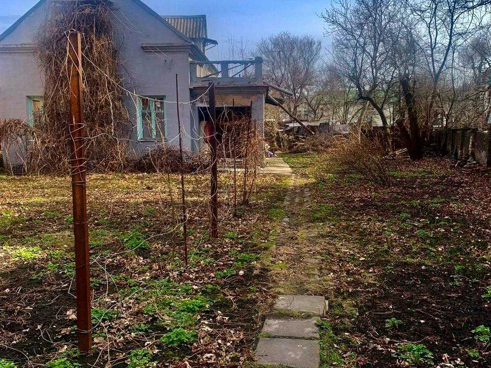 Ділянка. Дніпро, Ірпінська вул. (Абхазька)
