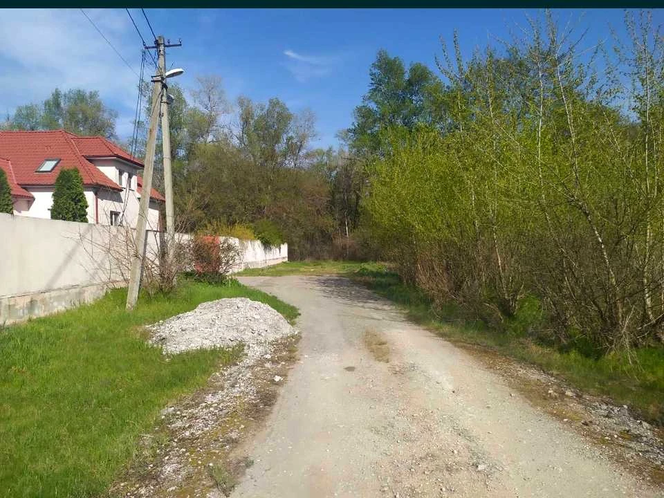 Ділянка. Дніпро, Вітряний пров.