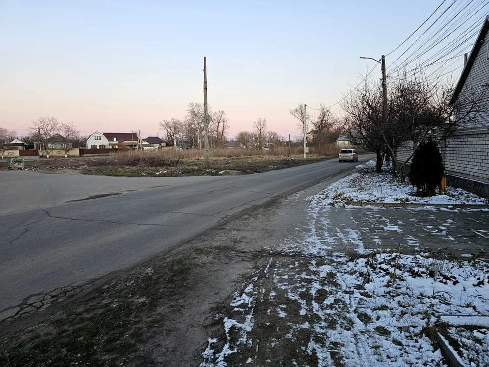 Ділянка. Дніпро, Широка вул.