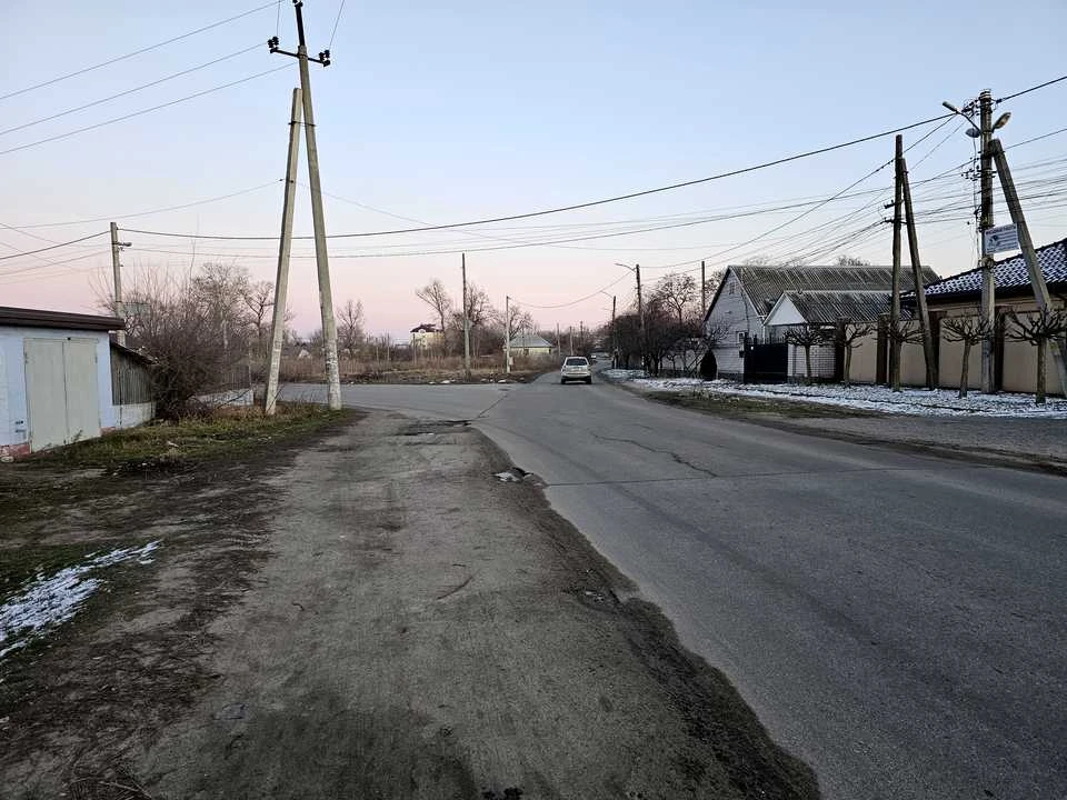 Ділянка. Дніпро, Широка вул.