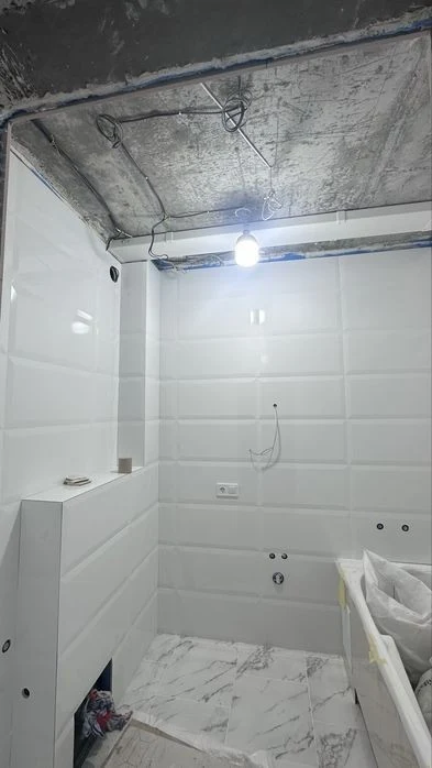 One-room apartment in the residential complex DOK 32