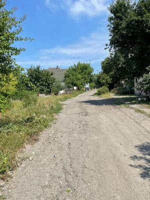 Продаж ділянки 10 соток Мирне