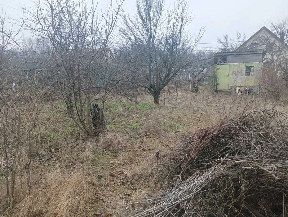 Продам участок 8.2 сотки в Днепре- Самаровка возле школы на