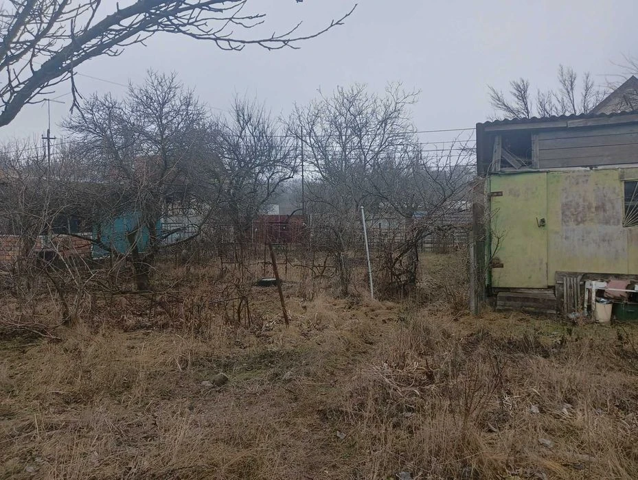 Продам участок 8.2 сотки в Днепре- Самаровка возле школы на
