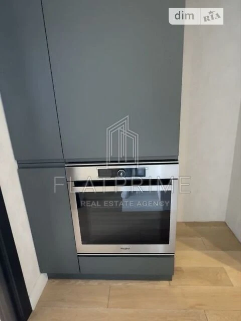 Sale of 1-room apartment 42 sq. m. on Akademika Zabolotnogo St. 14