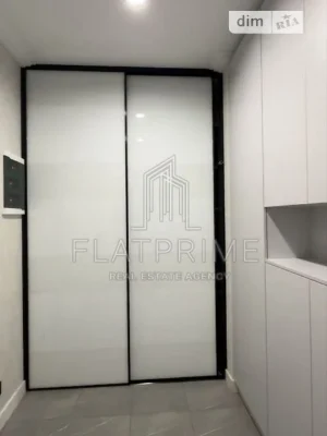 Sale of 1-room apartment 42 sq. m. on Akademika Zabolotnogo St. 14