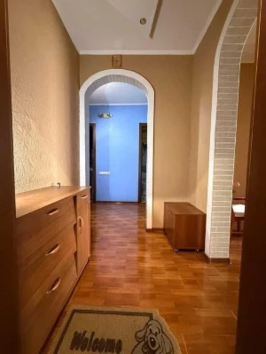 Two-room apartment from the owner Troyeshchyna, Radunska 7, shopping center