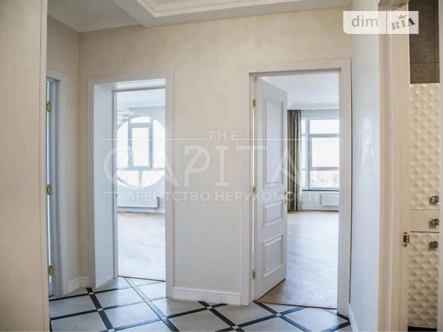 For sale 3-room apartment 155 sq. m on the descent of Klovsky 7A • ID 3468