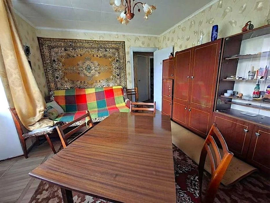 Филатова/Гайдара: продам квартиру в кирпичной 9-тиэтажке на