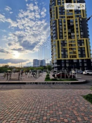 For sale 2-room apartment 72 sq. m. on Kadetskyi Gay 10 • ID 3
