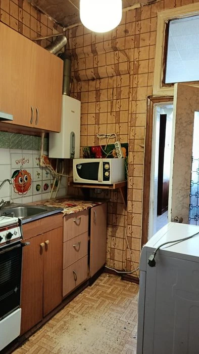 Продам 2-к квартиру на Молдованке ул. Средняя